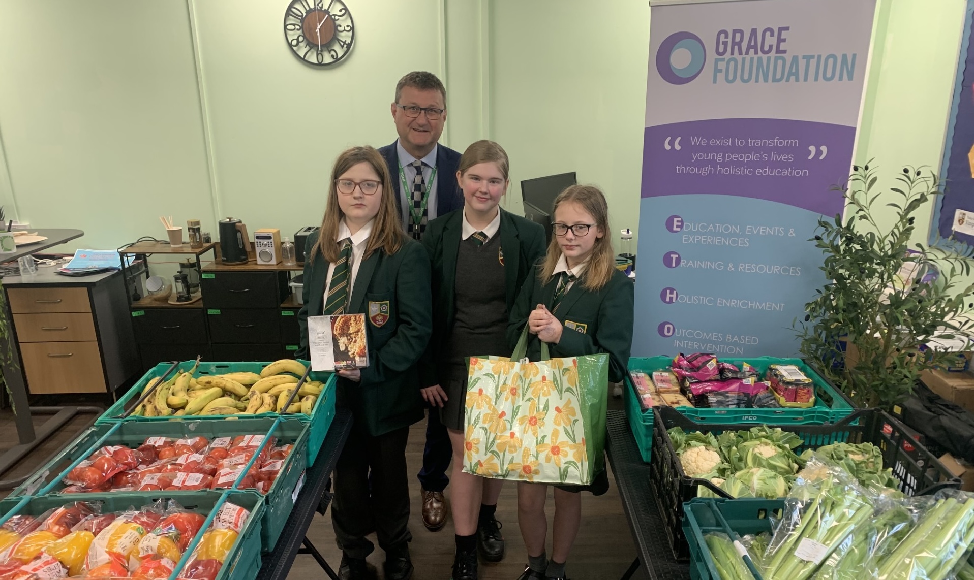 Header image for Reducing local food waste and helping our school community through our school pantry initiative